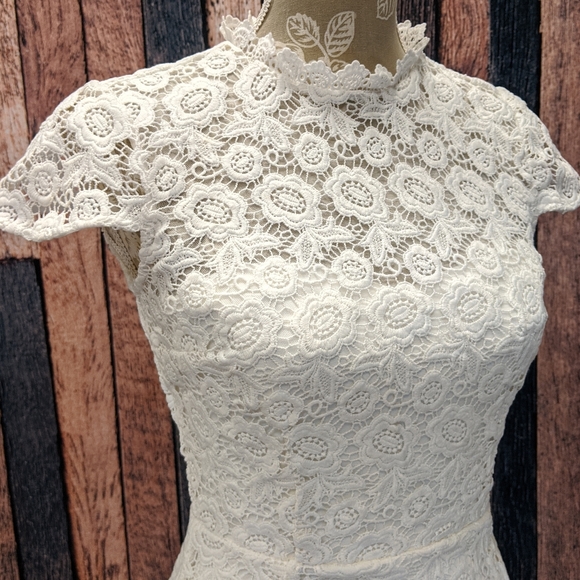 Modcloth Dresses & Skirts - Happily Ever Laughter Lace A-Line Dress in White